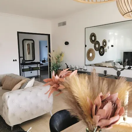 Appartement 2 Bedrooms Seafront Cannes