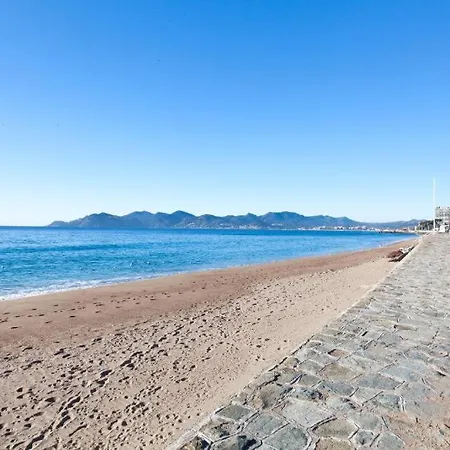 公寓 2 Bedrooms Seafront *