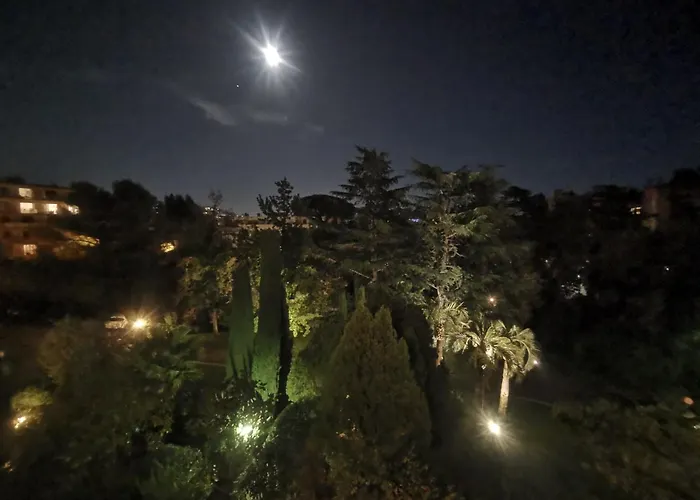 2 Bedrooms Seafront Lejlighed Cannes