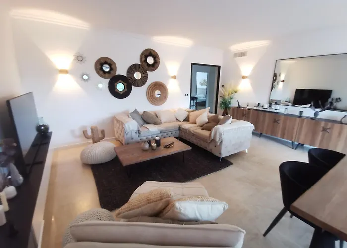 Apartamento 2 Bedrooms Seafront *