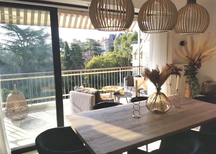 Apartamento 2 Bedrooms Seafront *