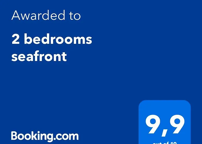 2 Bedrooms Seafront كان